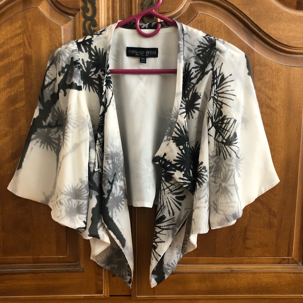 Topshop Shawl Size Small (US 0-2)